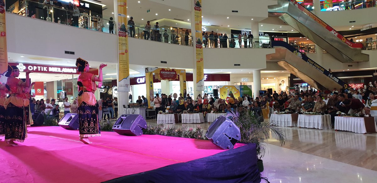 Closing Ceremony Lombok Sumbawa Great Sale 2019
Organized by: Inspira Production

Selama #LSGS2019 total transaksi yg tercatat senilai Rp10,5 Milyar