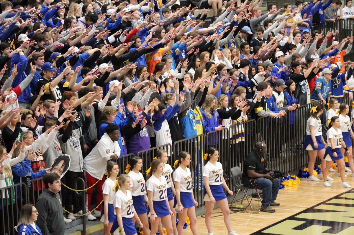 mindelin70's tweet photo. Amazing spirit in the student section!  #initfourhowell https://t.co/APxRgCneyZ