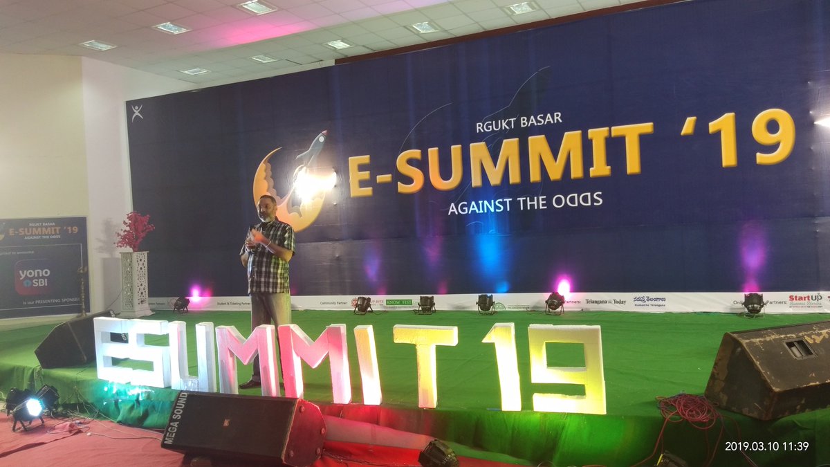 BasarEcell's tweet photo. Viiveck Verma - Co-Founder DiSRUPPt Thinking
@viiveckverma
#E_Summit19
#AgainstTheOdds
#BasarEcell
#StartupRGUKT https://t.co/mSxTCOizLL