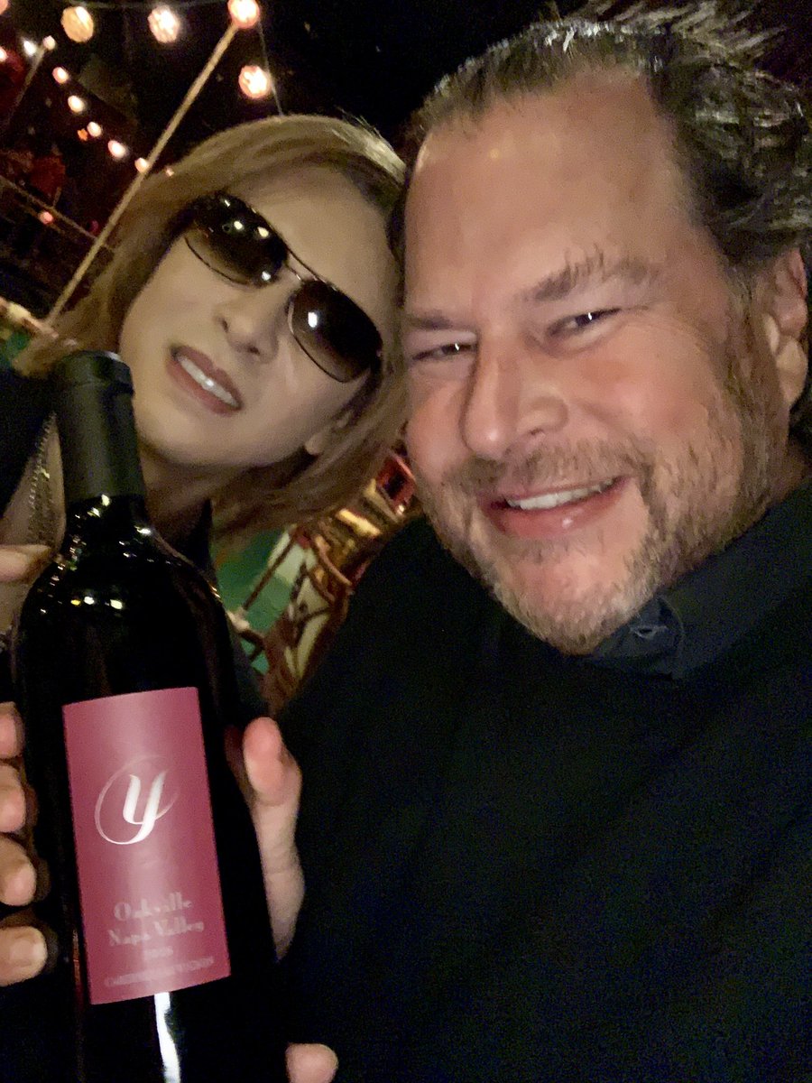 Benioff's tweet photo. Welcome @YoshikiOfficial!  Great to have you in San Francisco!  And the @TongaRoom!  We are X! https://t.co/zUnQvu5sIT