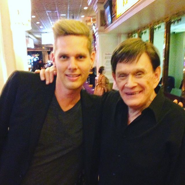 chrisfunkmagic's tweet photo. I had the privilege of meeting Johnny Thompson on the set of #wizardwars when he was the consultant for @blakevogt and I. He was then my consultant on #foolus and shared such amazing wisdom and knowledge. We’ve lost one of the #greats in the world of mag… https://t.co/cmi8vjvicN https://t.co/tI8oDbfrZj