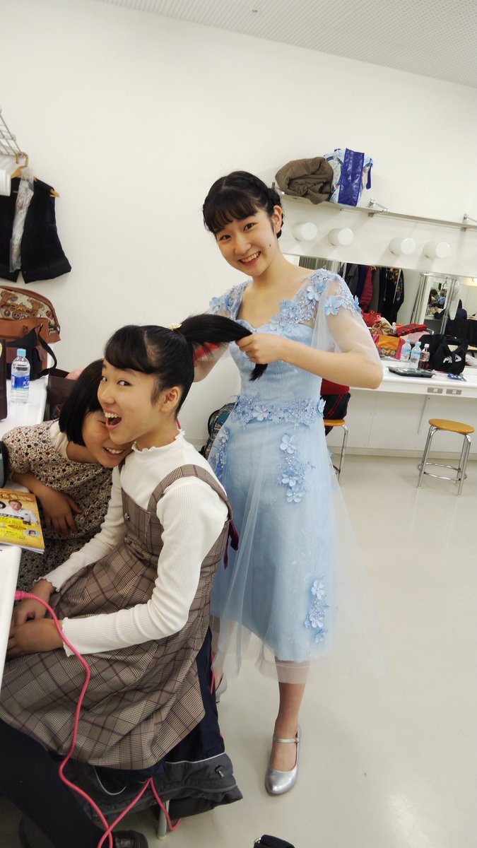 ただの猫好きおばさん 的 Twitter 今年の 歌唱王 を賑わせた 田中なずな さんと去年賑わせた 梅谷心愛 です 今日は大分で 歌 魂グランドチャンピオン大会 でした はい なずなちゃんに負けました なずなちゃんにヘアメイクしてもらいました