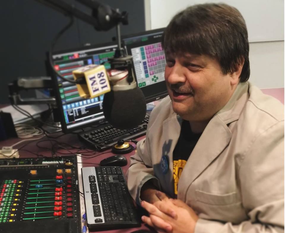 fm108_dot_ca's tweet photo. Join Us-#SundayLineUpContinues-1000-RickJohnson-#AllTheHits, 
1200 BigM-#ForgottenFavorites, 300-RichAppel-#ThatThing, 
600 JimStevens-#HappyHourShow, https://t.co/KQUr3rqlOi,
700 ErinMontgomery-#WKNDMix,
12am-ClintTrueman/#ShadowOvernite, #WeLoveOurWeekendsToTheEnd! https://t.co/JPeELF8p40
