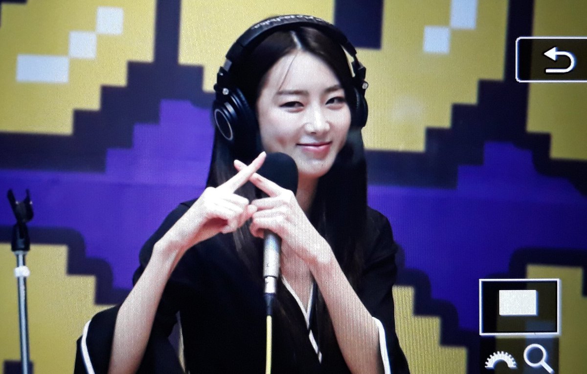 Mountain_Soobin's tweet photo. 190310 상암 라디오 프리뷰 2
(@dal_sooobin)

#달수빈 #케첩 #katchup #수빈 https://t.co/SnJx1jm8s6