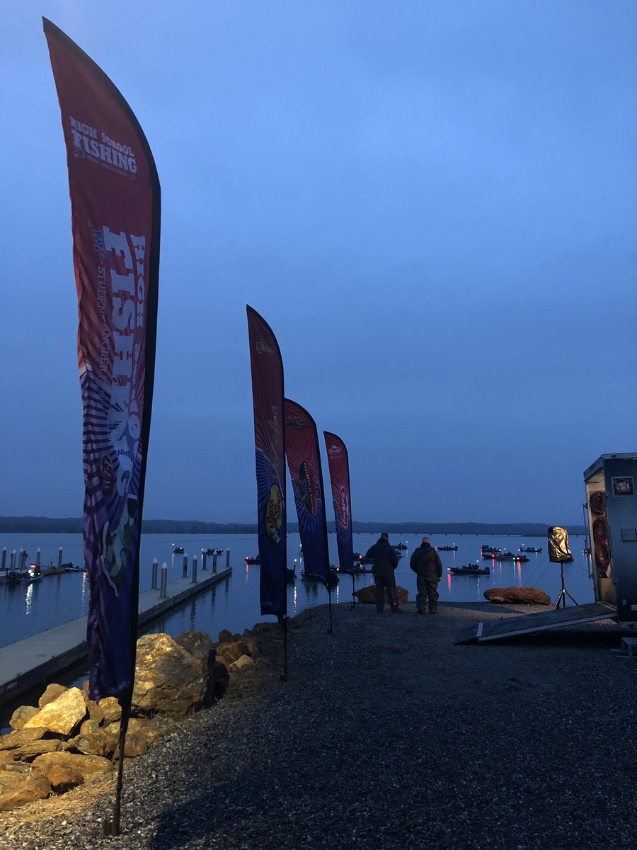 fishhartwellsc's tweet photo. The @bassfederation #StudentAnglerFederation launched at Lake Hartwell this morning w/ 78 boats from 8 states! #FishLakeHartwell #WhereChampionsFish https://t.co/ydspewJl8U