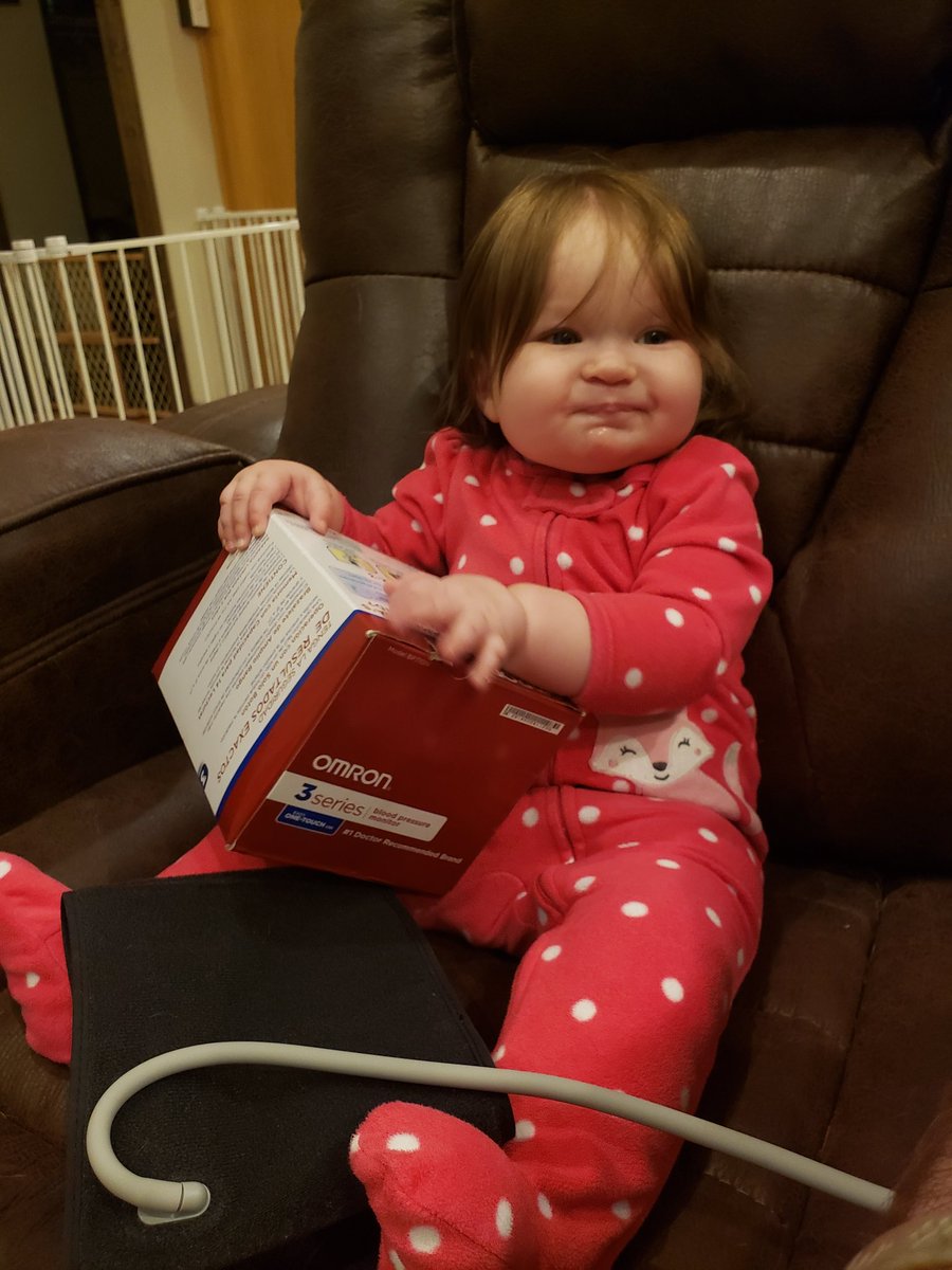 NewInDadtown's tweet photo. When your baby has a billion toys but she wants the box to your blood pressure cuff. 🤦‍♂️🤦‍♂️🤦‍♂️
#babygirl #everykidlovesabox #newdad #parenting #patfrat #dadding https://t.co/uwq31w4bxJ