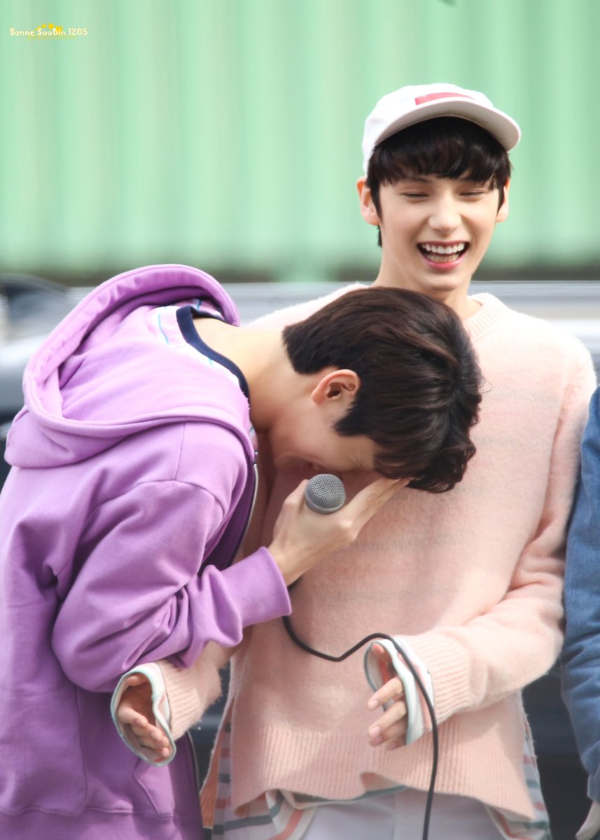 😆😆😆
 #수빈
 #SOOBINrec #SOOBIN #HUENINGKAI
#TOMORROW_X_TOGETHER #TXT #투모로우바이투게더 #CROWN <a href="/TXT_bighit/">TXT OFFICIAL</a>