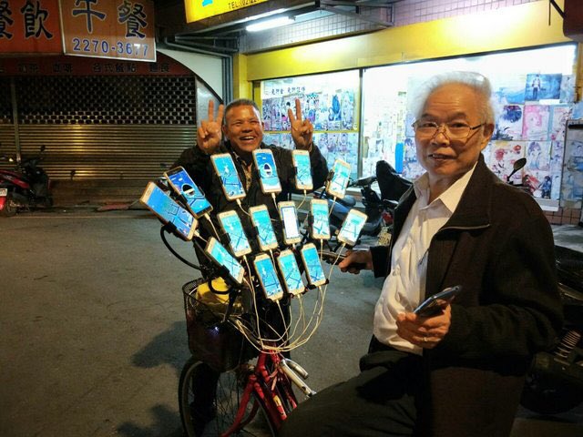 最強複垢 台湾ポケgoおじさん携帯の台数が 台に増殖 日々進化 みんなのポケgo みんポケ