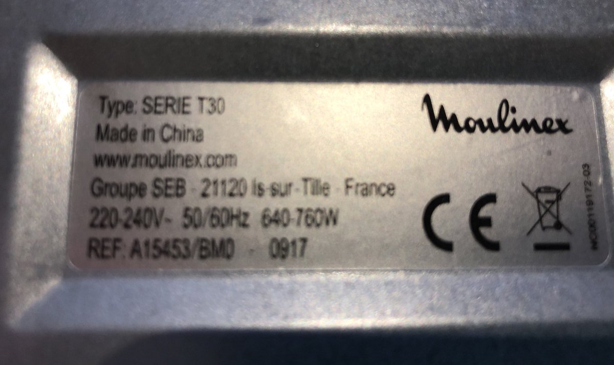 En mi 5to tostador  (aunque muy cuidadito) solo viven menos de 2 años. La unión del cable con el tostador es una basura! Mejorar los próximos modelos por favor!!!! 
#moulinex #moulinexes 
<a href="/Moulinex_ES/">Moulinex España</a>