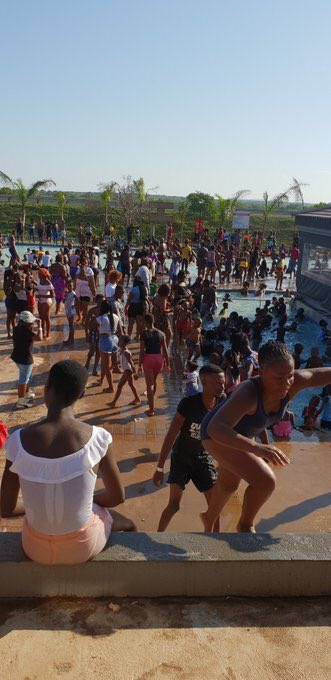 AdvoBarryRoux's tweet photo. This is @ebukhosinresort in Mzinti Mpumalanga, a beautiful resort owned by a Black young man. Let us retweet until MP and National Tourism sees this. The resort attracts people from Mozambique and Swaziland and has hosted big events such as the Metro FM Heatwave. https://t.co/DN2BI7Puwc