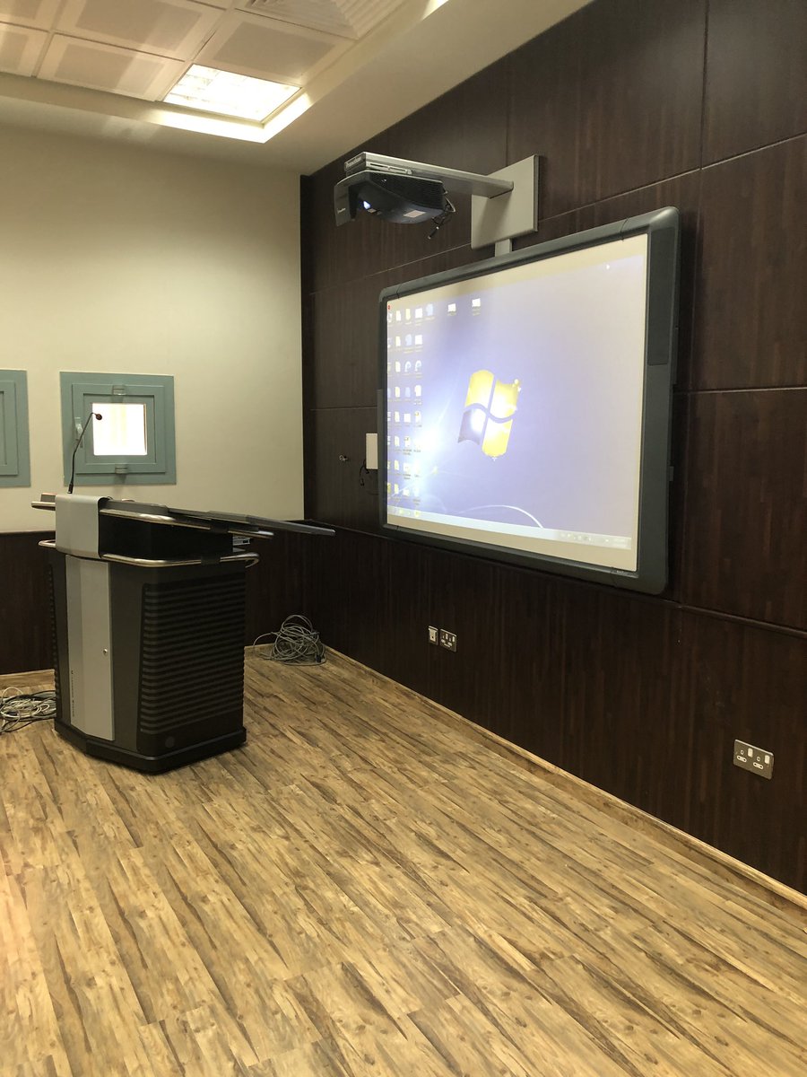 PSAUInnovation's tweet photo. حنا في انتظاركم في الدور الثاني في قسم الهندسة المدنية ✌🏼 https://t.co/08MrzZoQWY