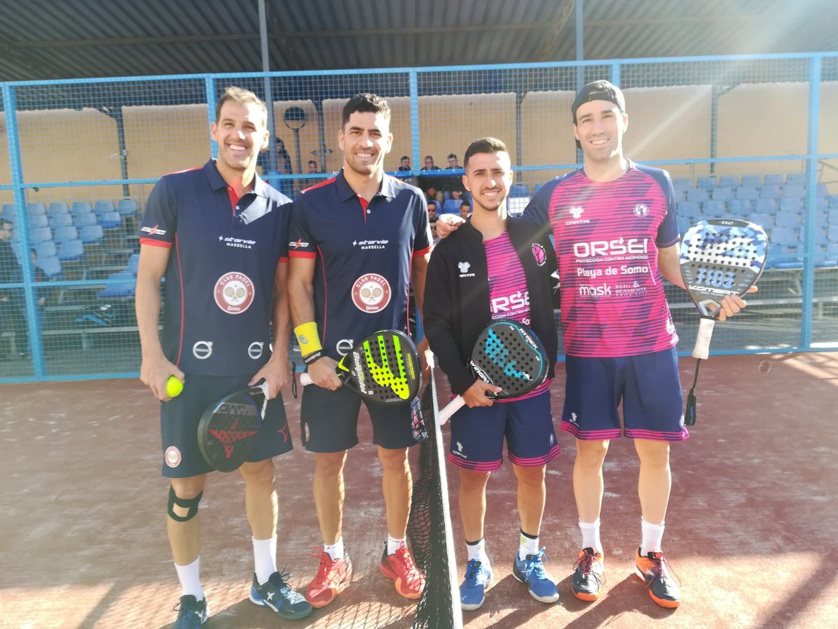 PadelMelilla's tweet photo. Equipos en las pistas, a jugar por el título de campeón de España por equipos.
@PadelMelilla @padelfederacion #CEE1aFEP https://t.co/l2Pz4gS2vH