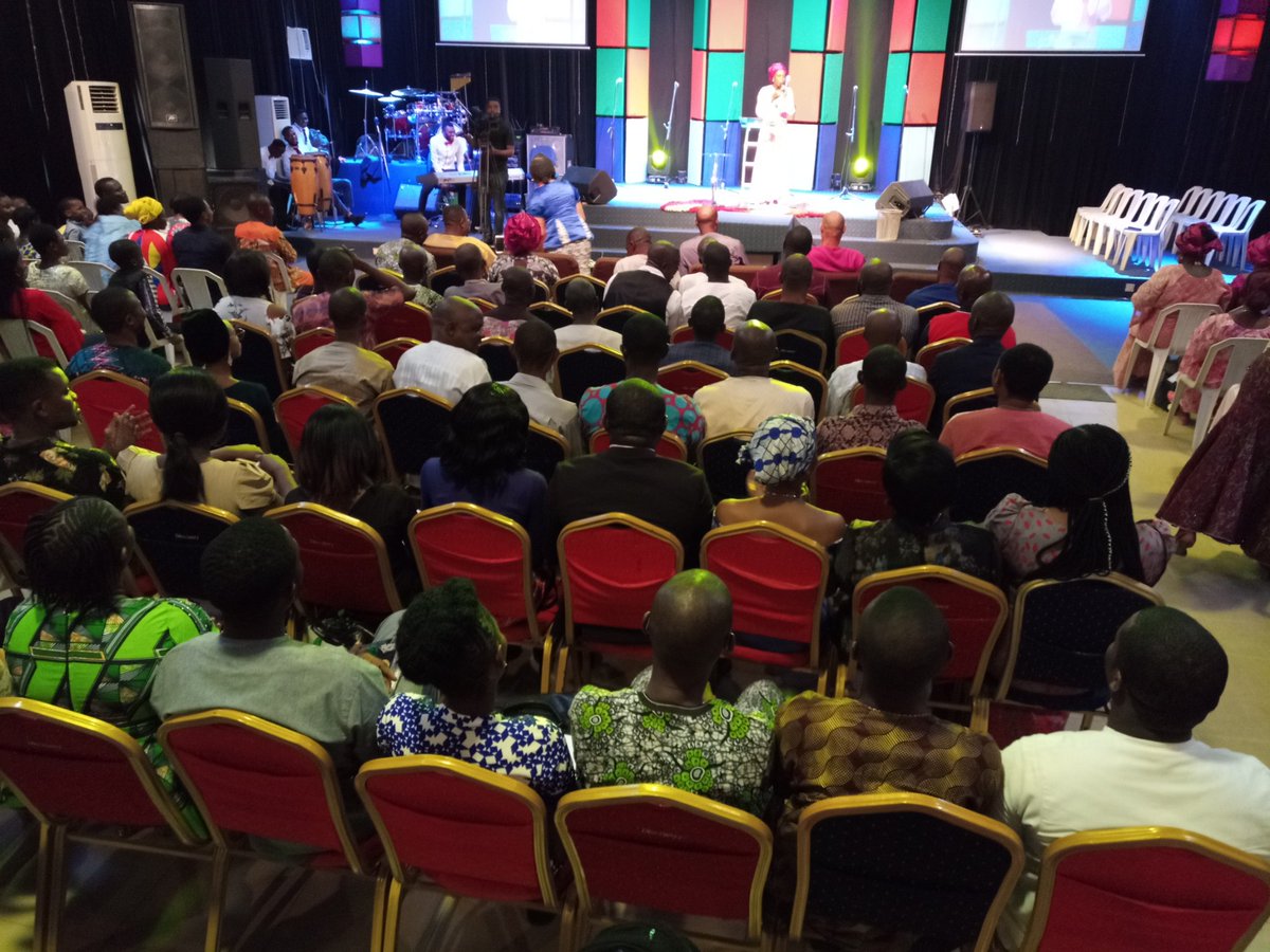 twocorg's tweet photo. No other place i would rather be than in your presence.

#SundayService #twoc #churchtoo #Church #women https://t.co/3EuIatDl70