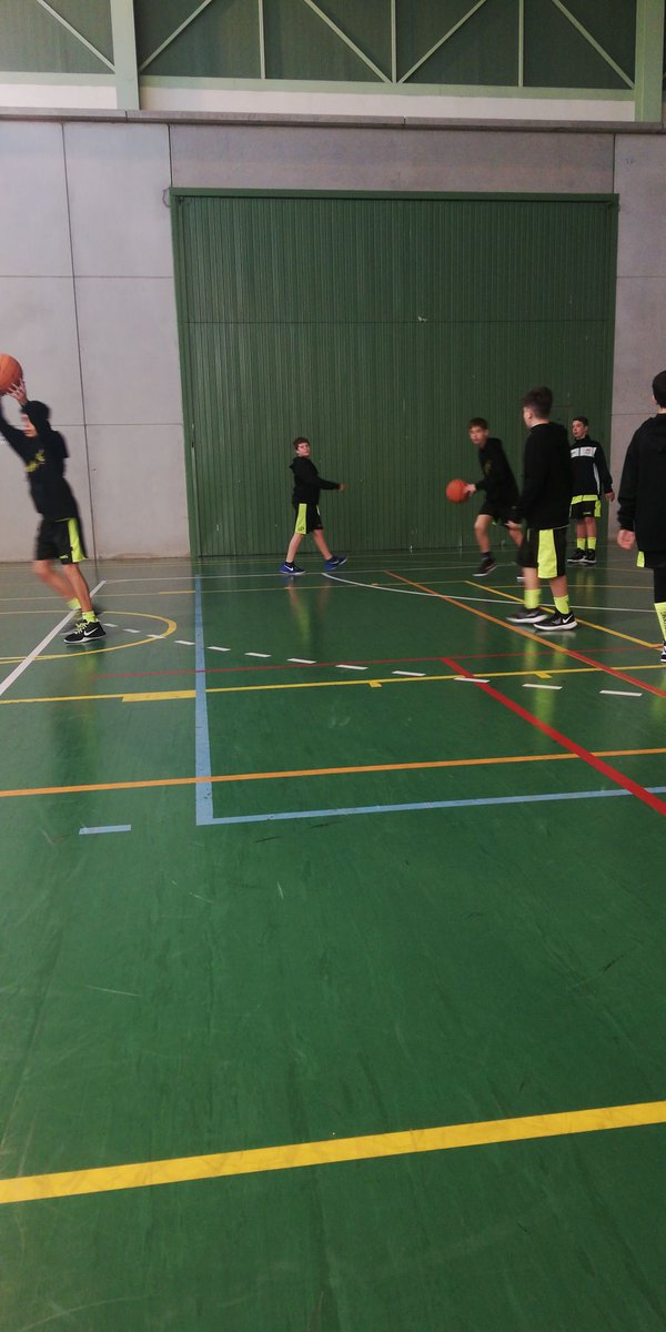 No pudo ser. En la mañana de ayer, primer partido de la fase final cadete ante <a href="/SantiponceCb/">CBSantiponce</a> y derrota en un espectacular encuentro 59-61. Mucha suerte a nuestros rivales en sus próximos compromisos, un gusto jugar ante clubes así.