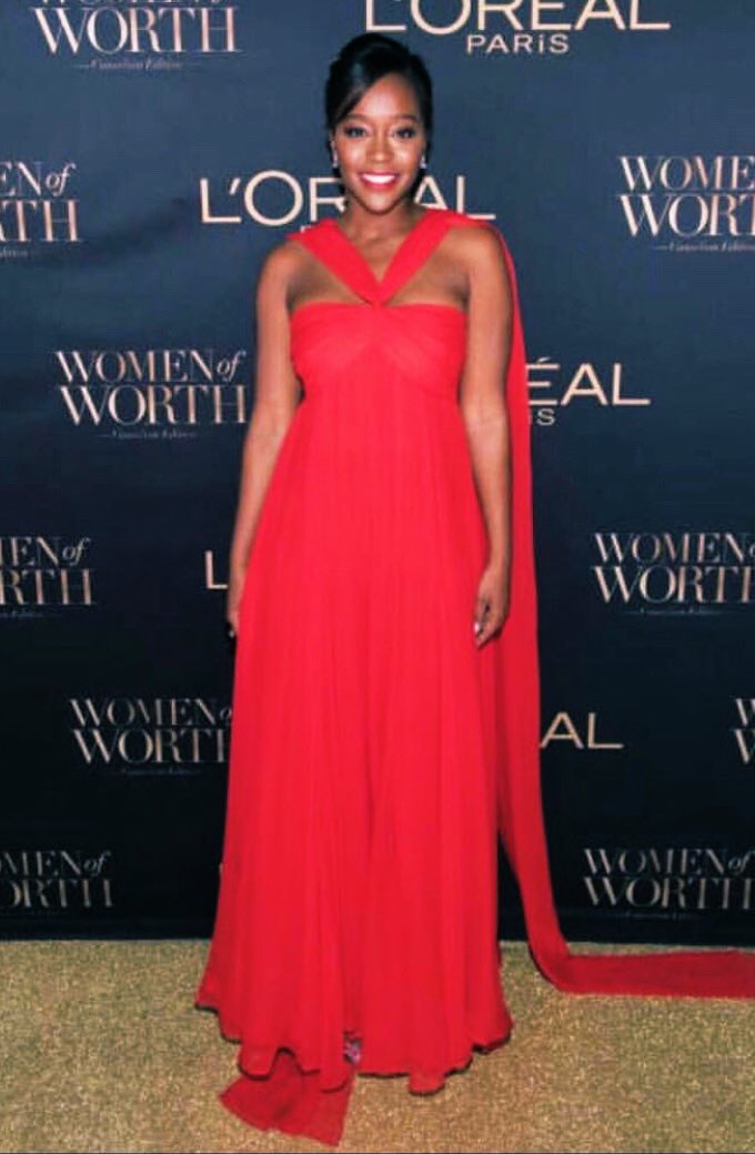 prabalgurung's tweet photo. The lady in red
@ajanaomi_king is stunning in the PG crimson silk chiffon empire waist gown with hand draped pleated bodice & extended back sash to the L’Oréal Women of Worth event
Styled by @WaymanandMicah
#pgworld #pgmuse #beautywithsubstance #femininitywithabite #modernglamour https://t.co/qsCnqnY8N8