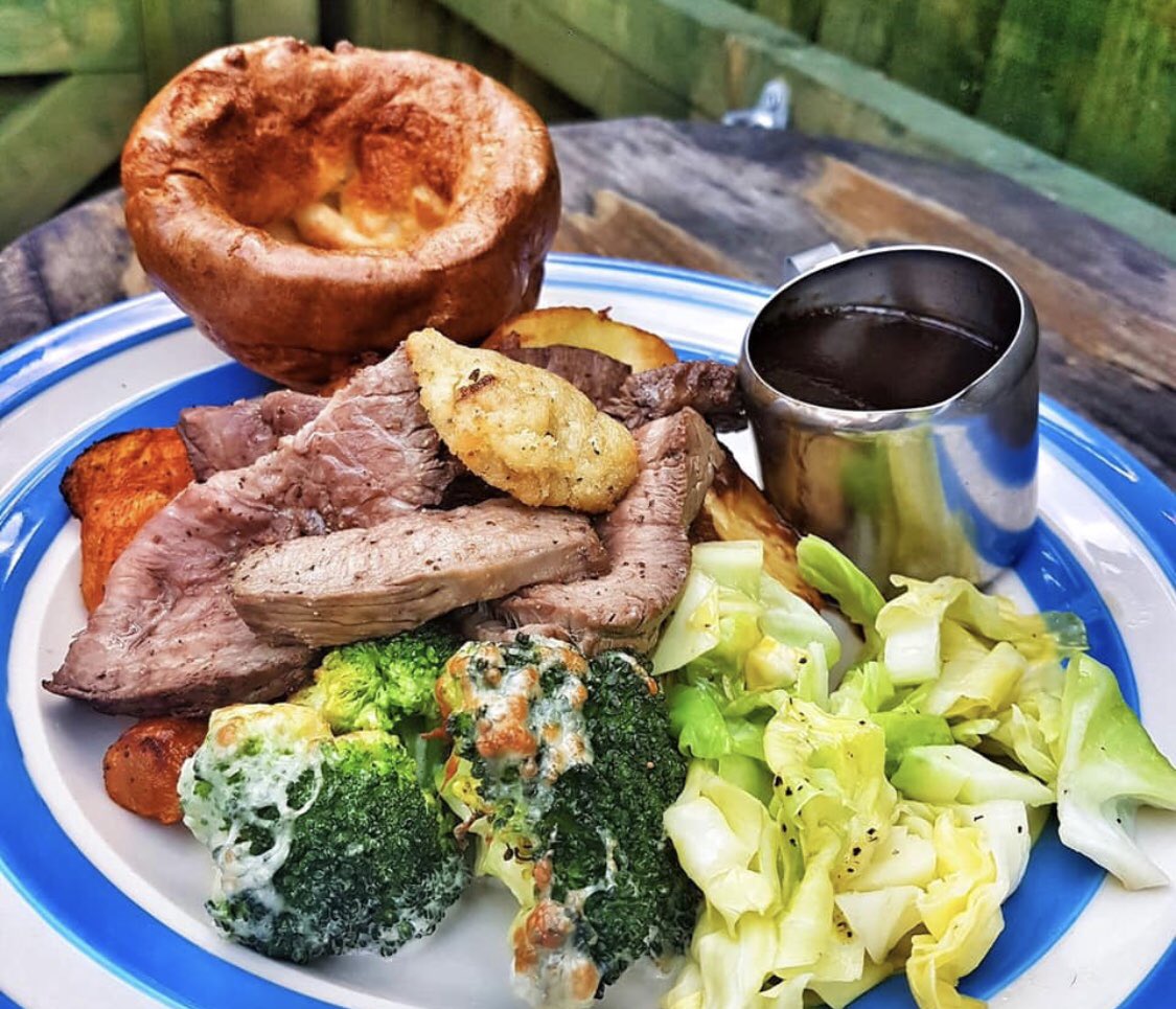 Roasts being served from Noon til we sell out, here the best independent boozer in SE1