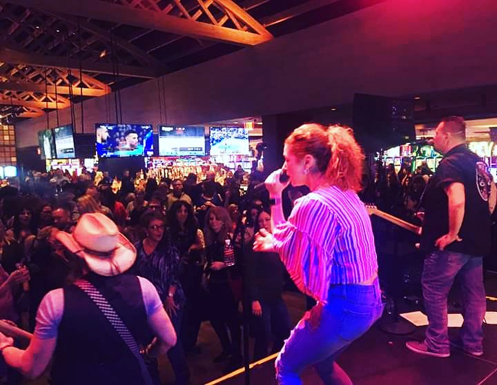 Kicktunes's tweet photo. Sham-rock your face off and welcome St. Paddy's Day in the most Irish way possible with KICK at @LansdownePub at @MoheganSun Saturday 3.16! https://t.co/IhcSjOsWV0