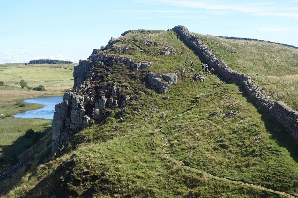 bookdirect's tweet photo. RT @KarensKottages: 4* Stanegate Cottage - #HadriansWall Country - #Northumberland - Hadrian’s Wall isn’t just one of the most important historical structures in Britain, it’s also the one with the most stunning natural setting.” 

#bookdirect #SundayMor… https://t.co/ivQjZC9GtO