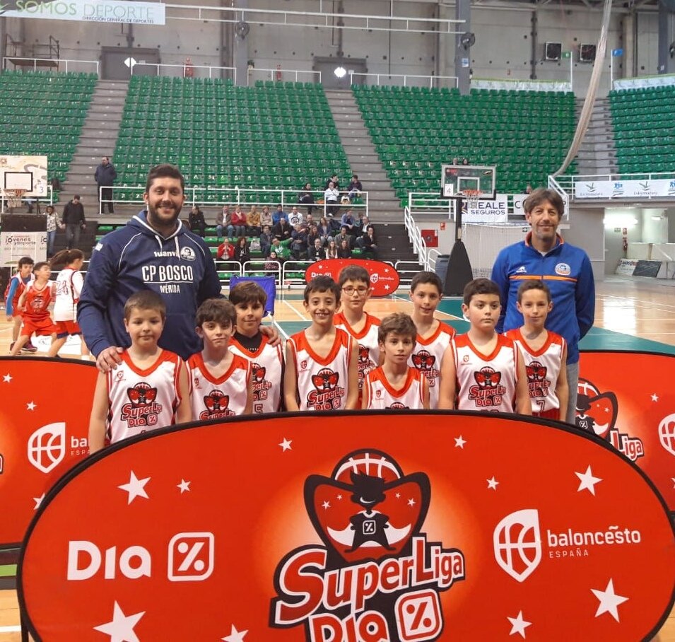 CPBoscoMerida's tweet photo. #MBasket BENJAMÍN @CPBoscoMerida con 2 equipos en la SUPERLIGA @DIA_Group
@BaloncestoESP @FExB
A divertirse.
@juntaex_cultura @DXTextremadura
@SalesianoMerida @ayto_merida https://t.co/3anIwThHfr