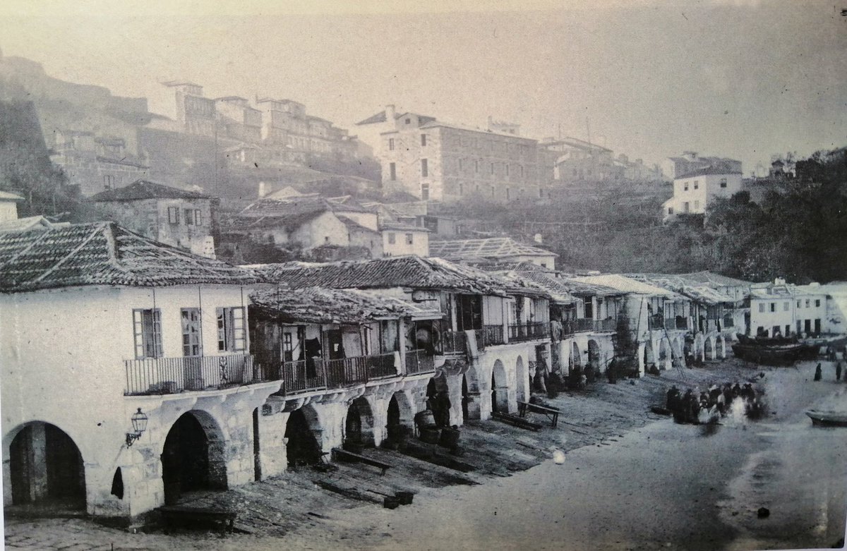 CeliaTorresBo's tweet photo. Ribeira do Berbés, Vigo , c. a. 1885.
Autoría da foto descoñecida.
#Berbés #Vigo https://t.co/4W7EPzbQ8O