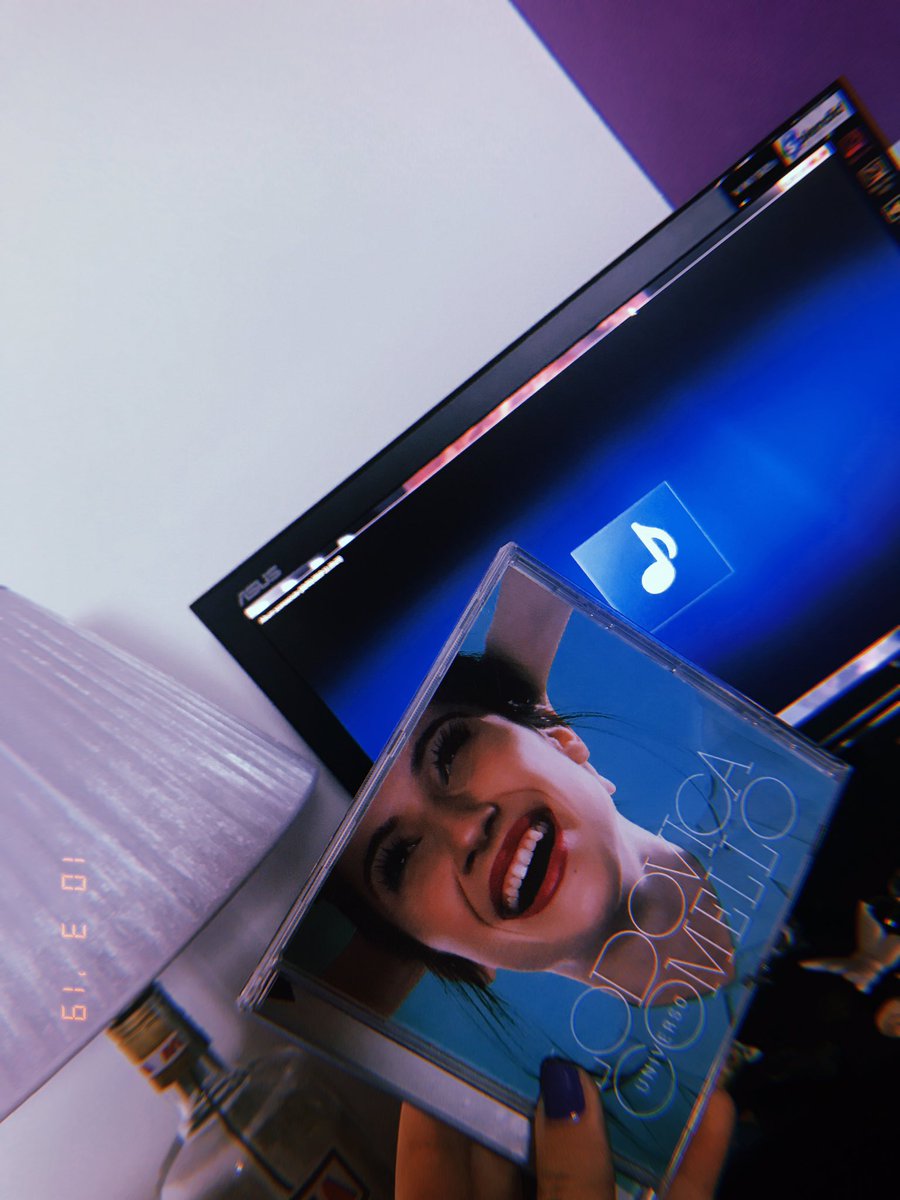 meli_samanta's tweet photo. Le domeniche quelle belle❤️🥰🌹 @lodocomello https://t.co/0cPSSMSVvL