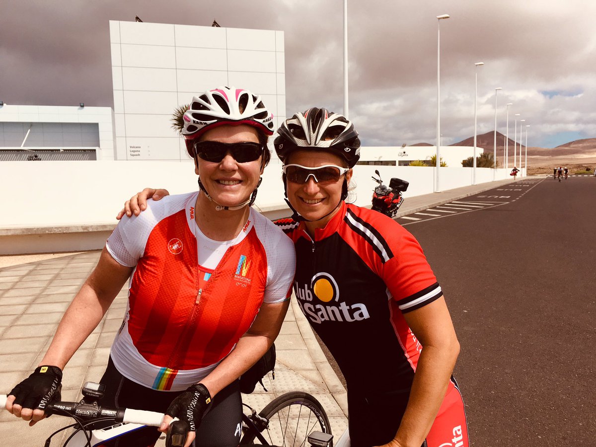 masplawn's tweet photo. What a tremendous week in #Lanzarote on @Rich_Hobbo’s Triliving Long Distance #Training Camp! My highlight: #cycling solo with GB elite #triathlete @Tanjaslater for one ride, so inspirational! Grateful for @clublasanta facilitating such happiness #followtheplan https://t.co/rObaqgISA0