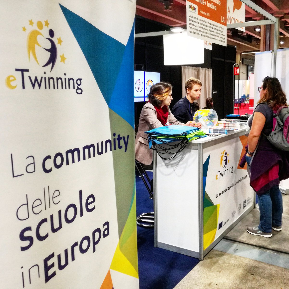eTwinning_Ita's tweet photo. Ultima giornata per lo staff eTwinning Italia e @ErasmusPlusInd a #Milano per SFIDE La #scuola di tutti @Falacosa_Giusta Passate a trovarci se siete in zona
#scuola #didattica #istruzione #falacosagiusta #fieramilanocity #education #Erasmusplus #etwinning #europa #europa #indire https://t.co/EN1TJjEJPe
