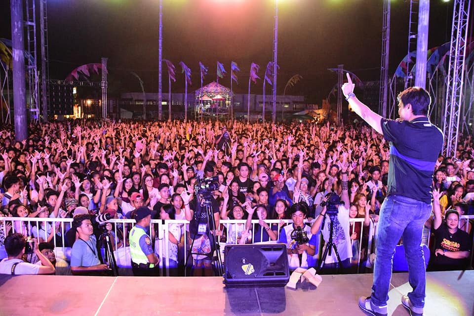 GovRamil's tweet photo. Maraming maraming salamat po sa lahat ng dumalo at sumuporta sa ating festival. Mas lalo pa po nating pasisiglahin ang ating lalawigan sa pamamagitan ng ating pagkakaisa at sa gabay ng ating panginoon. Muli maraming maraming salamat po at magkita kita muli po tayo sa ANILAG 2020 https://t.co/IQKDJjbwOZ