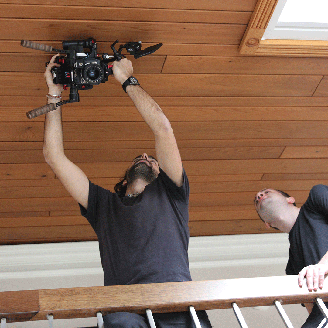 Zacuto's tweet photo. Anything to get the perfect shot! Thanks to producer @LukeMarcusRosen for tjese great BTS pics from a recent shoot. Pictured is DP @bjornante with our decked out @RED_Cinema #DSMC2 Recoil rig.
a
#ShotOnRED #Zacuto #Gratical #DP #cinematography #camera #gear #BTS https://t.co/geccJTGVqG