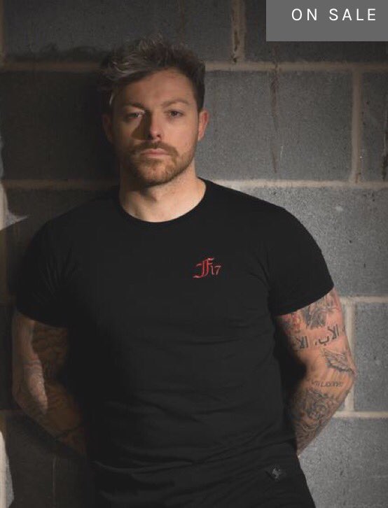 F17apparel's tweet photo. ☀️The summer is coming

Hook yourself up with one of our classic T shirts. 

🔥The SALE is still on 

👉🏼 https://t.co/4nBFkoNxZG

Keep your eyes on this page for BIG news coming this summer. ♥️♠️♣️♦️ https://t.co/mwZ4UnvduK