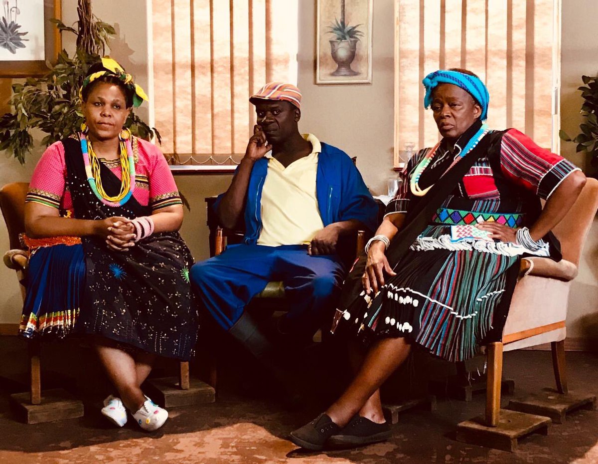 _Ndhavuko's tweet photo. VaTsonga 

Let’s celebrate this Team they’ve been spreading the message across @GiyaniSABC2 

The 1st episode on the April 1st 2019, Monday’s- Wednesday’s @ 21:30pm on 

@TsakkyM @MabasaRodney @DonaldMbhiza @NwaMabasaa @Nwathiki
@CoolmanKhalanga 
@Troniiq_Sithole @thomjohnson88 https://t.co/roDQ0mzT51