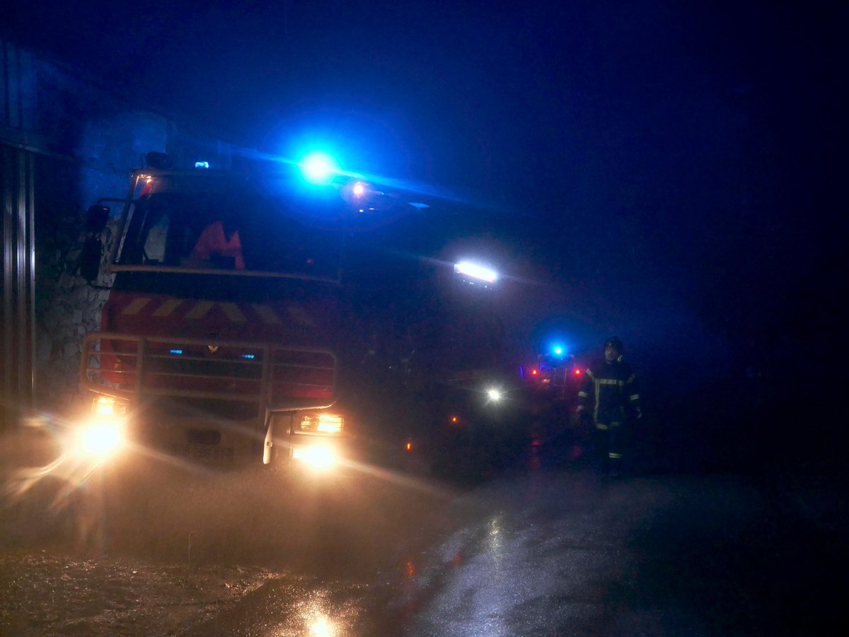 PompiersDuLot's tweet photo. #Intervention des @pompiersdulot hier à #SaintMédardNicourby pour #Intoxication au #MonoxydeDeCarbone. 16 #Impliqués pris en charge. Mise en œuvre du système #SYNUS pour la 1er fois en conditions réelles.
https://t.co/E6R2vsOXoj https://t.co/VEj0UfkXpT