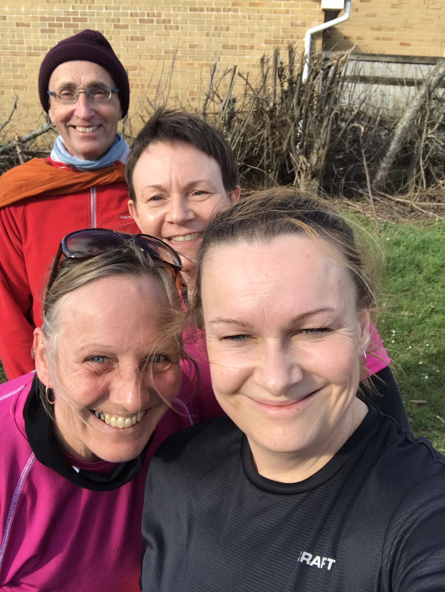 Justinemclayton's tweet photo. #running with wind behind was a great boost, however less so on way back! 🤣 but #compasschuggers did it! @Compassdis @SASPsomerset https://t.co/Yc9AYfYCXA