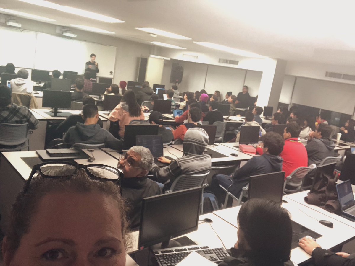 elda_quiroga's tweet photo. Ecos de esta semana, parte de nuestros #50AñosProgramando en el @TecdeMonterrey #CodingSince1969 #ISCTecdeMonterrey #ITCTecdeMonterrey #Google #Microsoft https://t.co/FPc4i4eSfz