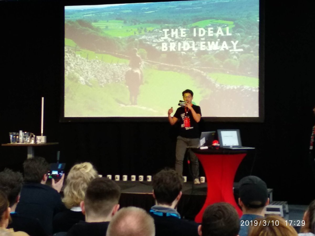 LikeNSRproject's tweet photo. Smart rural tracking! @Vechta challenge #Iot #HackIoT @NorthSeaRegion https://t.co/j0VNzbMDic