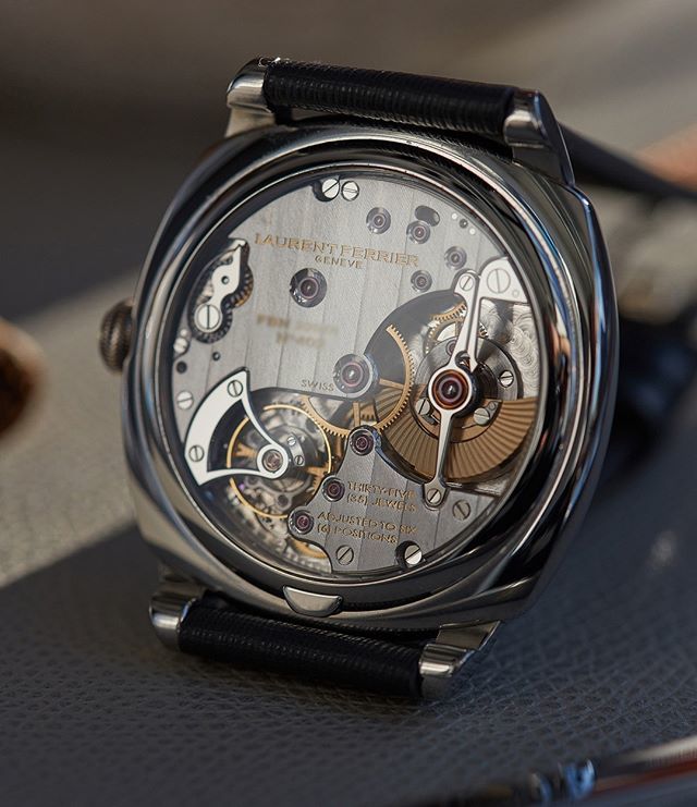 A_Collected_man's tweet photo. The movement side of the @laurent_ferrier salmon dial, steel, micro-rotor. Available now. ⁣
⁣
#laurentferrier #microrotor #galetsquare #salmondial #pinkdial #horology #uhren #montres#orologi #watchporn #watchgeek #watchnerd #womw #watchanish #watches… https://t.co/NXyvIphhwl https://t.co/HtdvBANozq