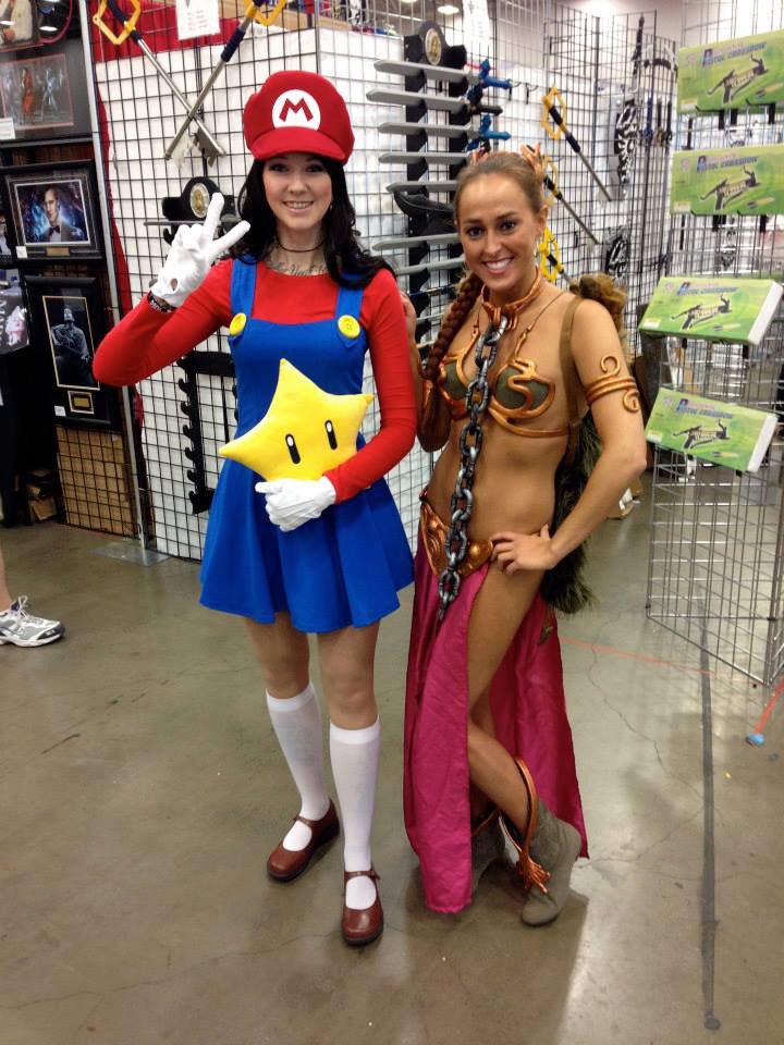 Happy MAR10 DAY! 🍄⭐️ I made and wore this Mario cosplay a few years ago for a Dallas Comic Con. Pictured with the beautiful @mcubedcosplay as Princess Leia ❤️❤️❤️ #marioday #mar10day #supermario #nintendo #cosplay #cosplayer #dallascomiccon #dallasfandays #starwars #princessleia