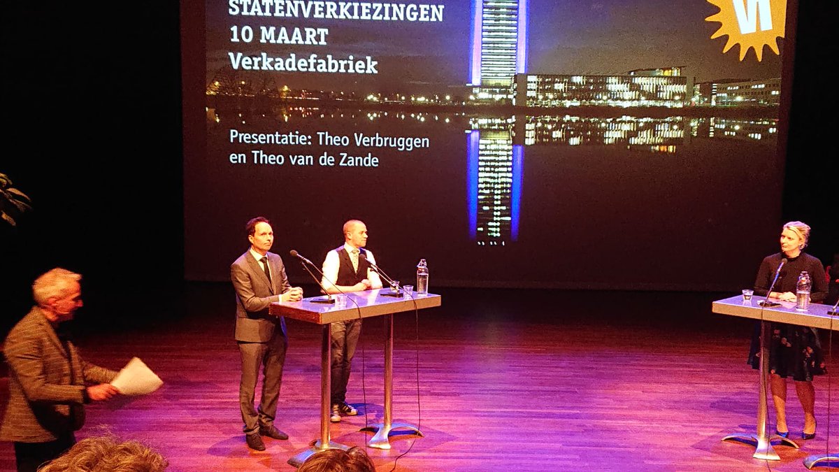 In het #bddebat is het duidelijk <a href="/arendmeijer/">Arend Meijer</a> en <a href="/D66Brabant/">D66 Brabant</a> kiezen voor schone lucht in heel #brabant In de #landbouw is verduurzaming daarom gewoon nodig!
#kiesvoordetoekomst