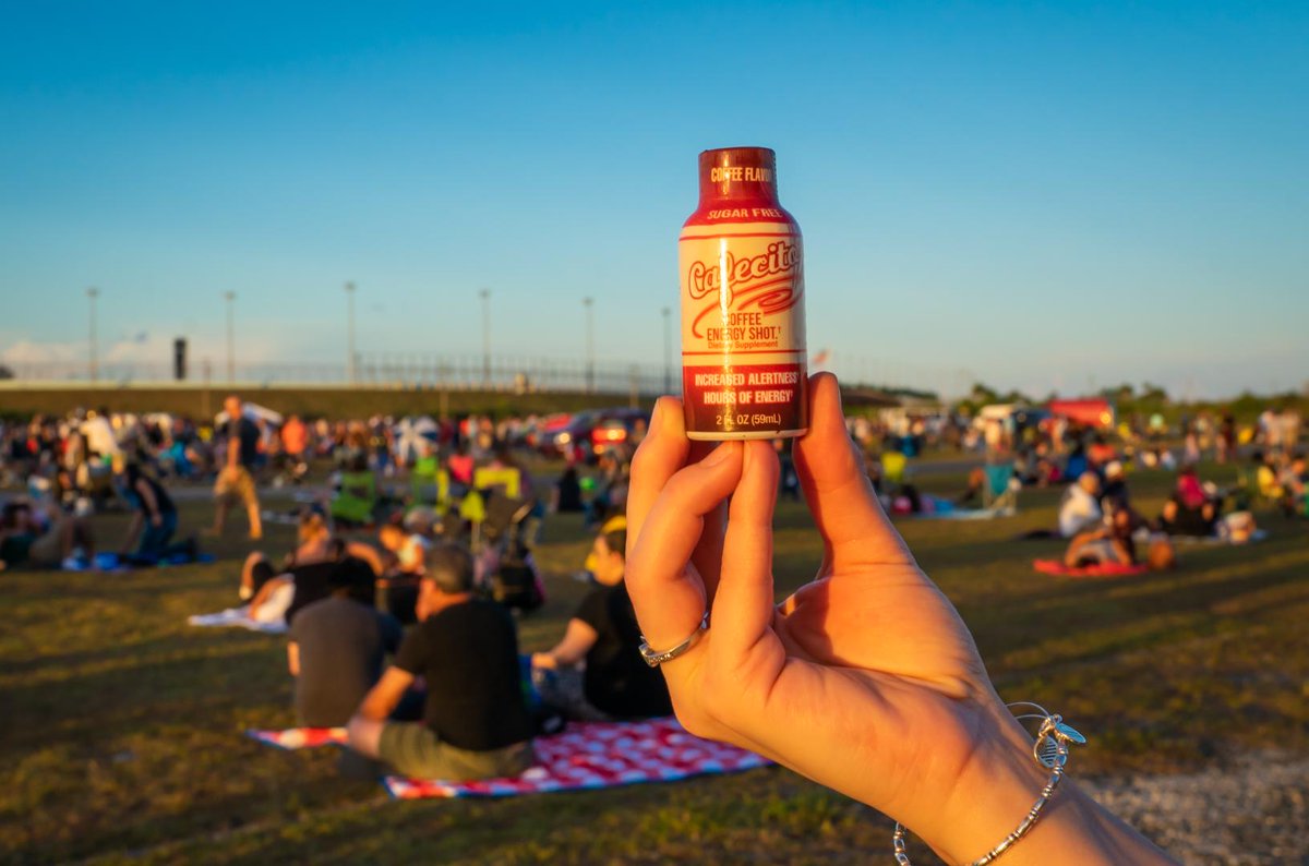 CafecitoEnergy's tweet photo. Picnics, Concerts, Festivals. . . You name it, We're there. 😉

#CafecitoEnergy #Cafecito #energy #pickmeup #Delicious #happy #happiness #miami #florida #festivals #foodfestivals #concerts #music #picnic #sunday #sundayfunday #brunch #miamibrunch #miamifestivals https://t.co/Q2hA2dvfqX