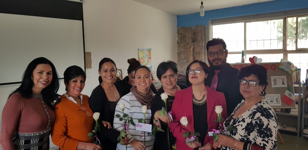 claudia90294876's tweet photo. La @44SNTE en el marco del #DiaInternacionalDeLasMujeres hace un reconocimiento a las mujeres que han luchado por la igualdad de condiciones y por la Equidad de Derechos del género femenino. #Snte44 #Seccion44 @GurrolaZamora @SnteNacional https://t.co/gxjo7AqM6Y