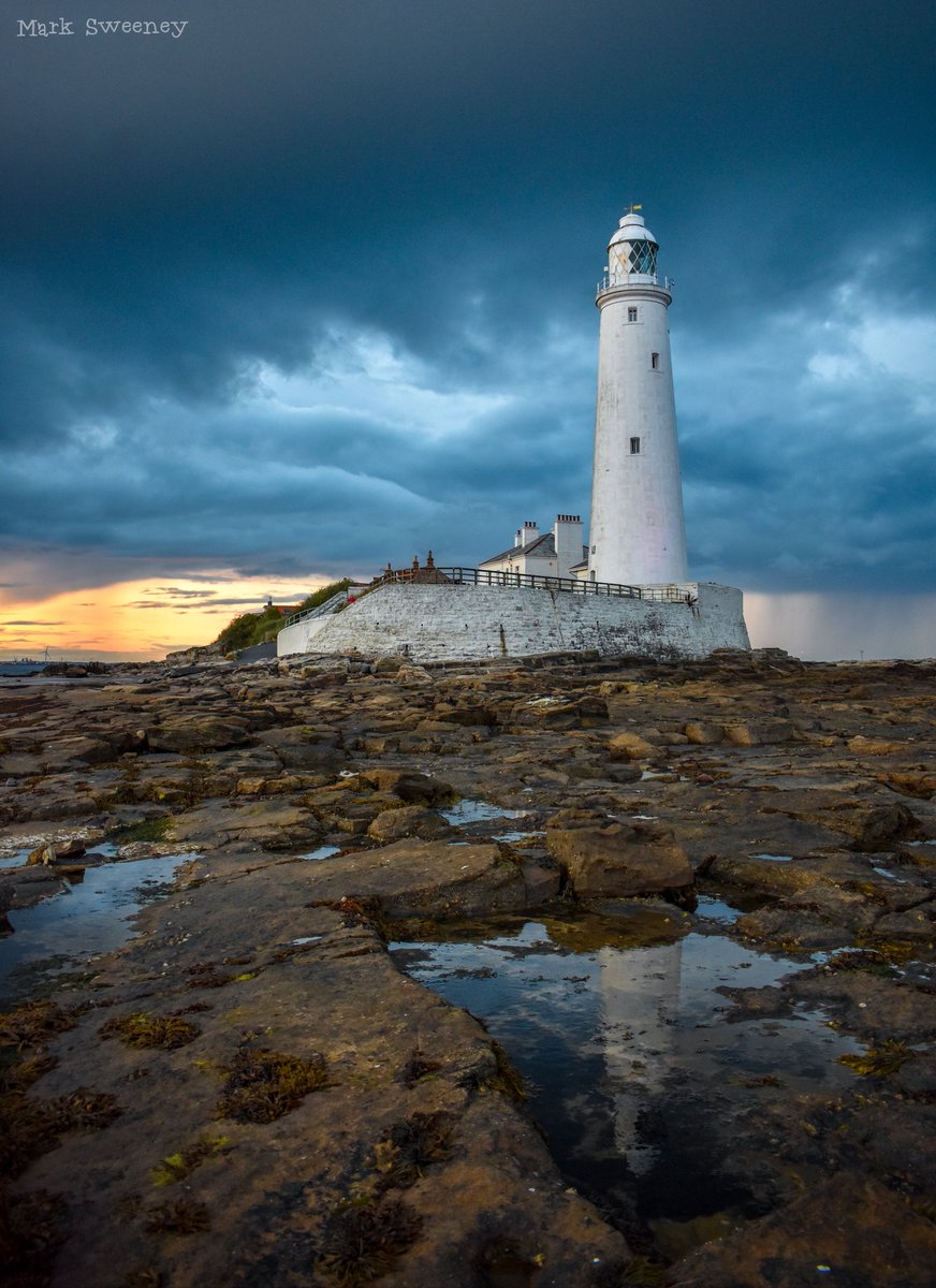 #photography #photo #ThePhotoHour #stormhour #stmaryslighthouse #whitleybay #northeast #photographylovers #photographyislife #photographs