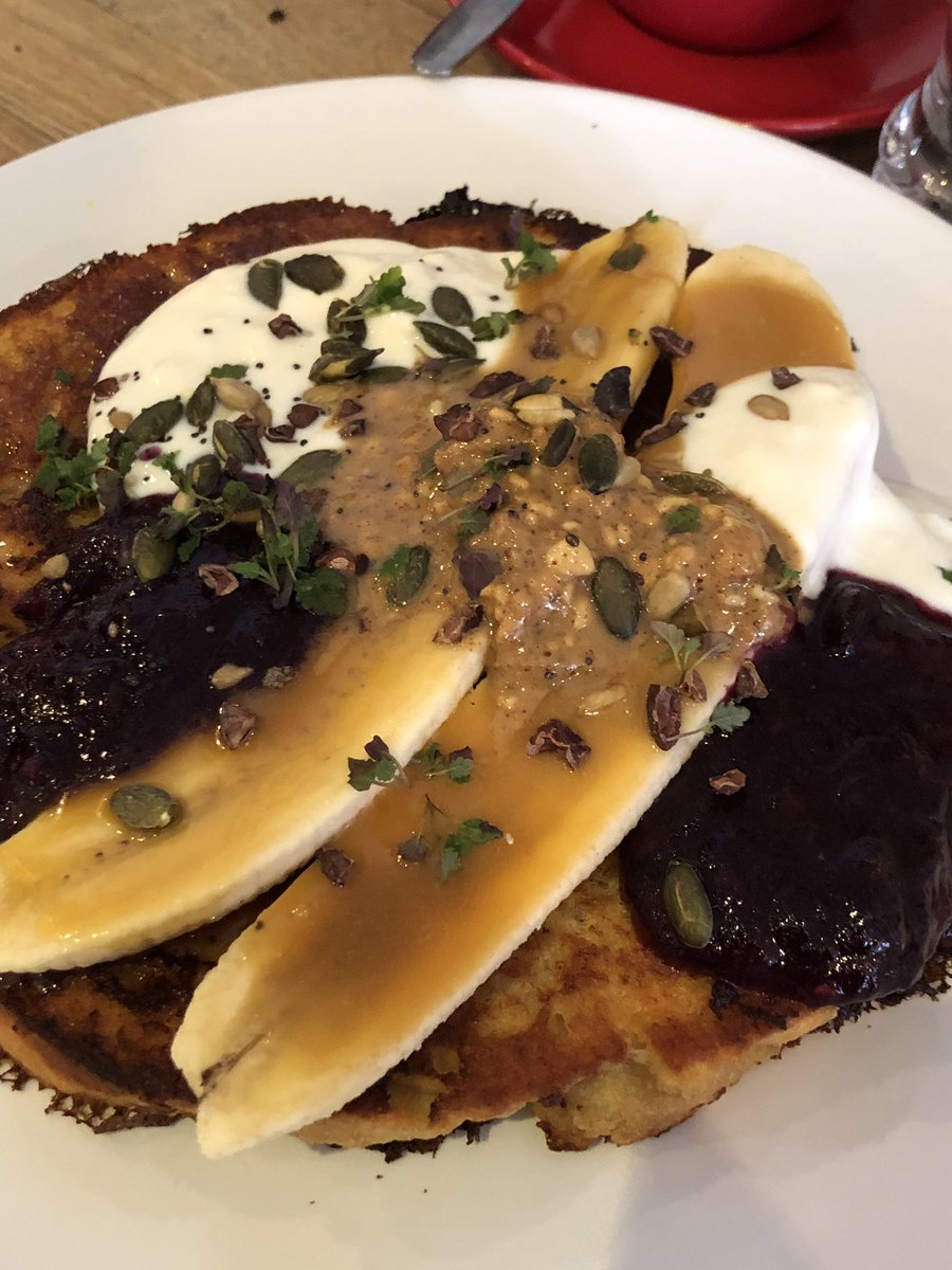 foodiequine's tweet photo. SO GOOD!
Vegan brunch at @ParxCafe 
Until 3pm today only 🌱 https://t.co/J6VEpLFVZo