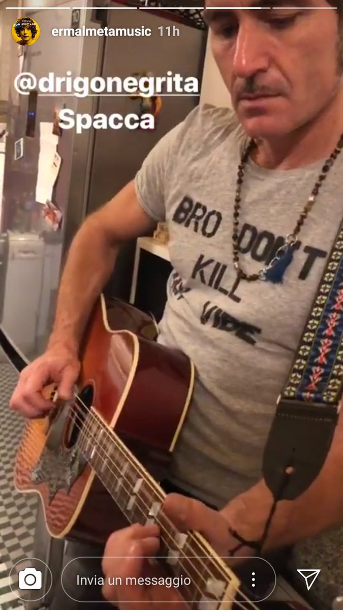 <a href="/MetaErmal/">Ermal Meta</a> Ma quanto siete belli sempre? 😍💛
E quanto siamo felici che vengano tutti a vederti in tour? 😊