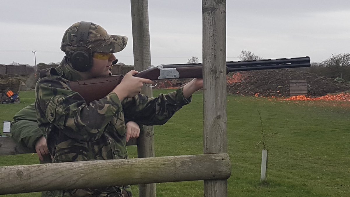 96dewsburysqn's tweet photo. Last weekend three of our cadets participated in a wing clay pigeon shooting contest. It was the first time any of our cadets had been clay shooting and they all did really well!! Congratulations!! #96team #whatwedo https://t.co/PvUiTYDRQm