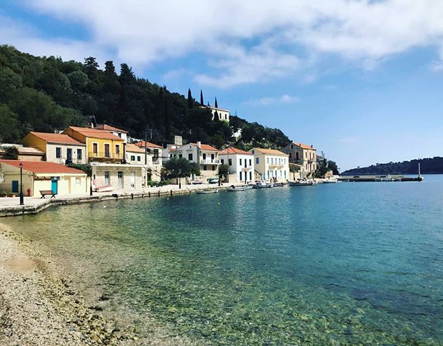 ithacatravel's tweet photo. @ithacatraveloffice presents Kioni village!! #ithaca #Greece #island #ithacatraveloffice #touristoffice #vacations #destination #homeofOdysseus #servives #instagreece #visitgreece #visitithaca #greecestagram #startyourbookings #loveithaca #welcomehome #postcardplaces #greeki… https://t.co/hZmz72f5IH
