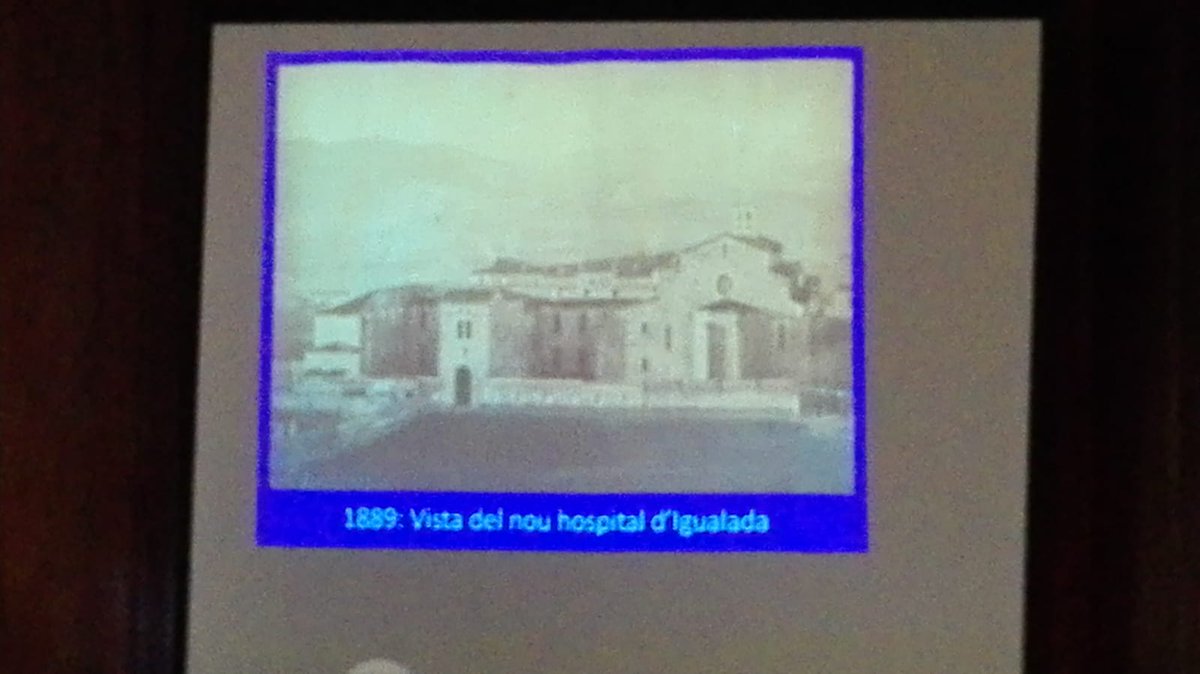 Hospitaligd's tweet photo. Ahir vam disfrutar d'una visita molt especial a l'antic Hospital d'Igualada. 
Volem agraïr a l'@ajigualada per fer-ho possible i a l'Hble. Sra. @angelschacon, consellera @gencat i a la Sra. @PilarSalat, antiga Directora d'Infermeria de l'Hospital Comarcal per acompanyar-nos-hi! https://t.co/afUAb01AbB
