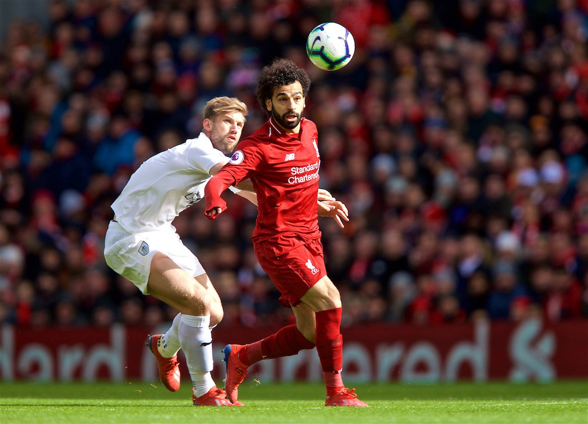 51' Good work from Lallana down the wing. The ball quickly finds Salah who lines-up a shot - slightly off-target and over the bar. 

[2-1]

#LIVBUR