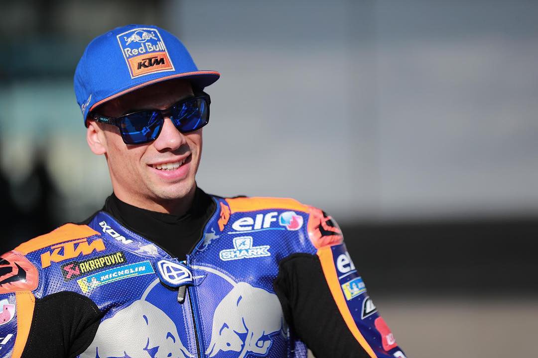 mo88fanclub's tweet photo. WUP 🇵🇹 P15 1:55.829 +1.022
O tão esperado dia chegou! Entusiasmados?
The big day has arrived! Anxious?
#Turma88 #SomosTodosMiguel #VamosMiguel #NextLevel #QataeGP https://t.co/sCVLdryrNt