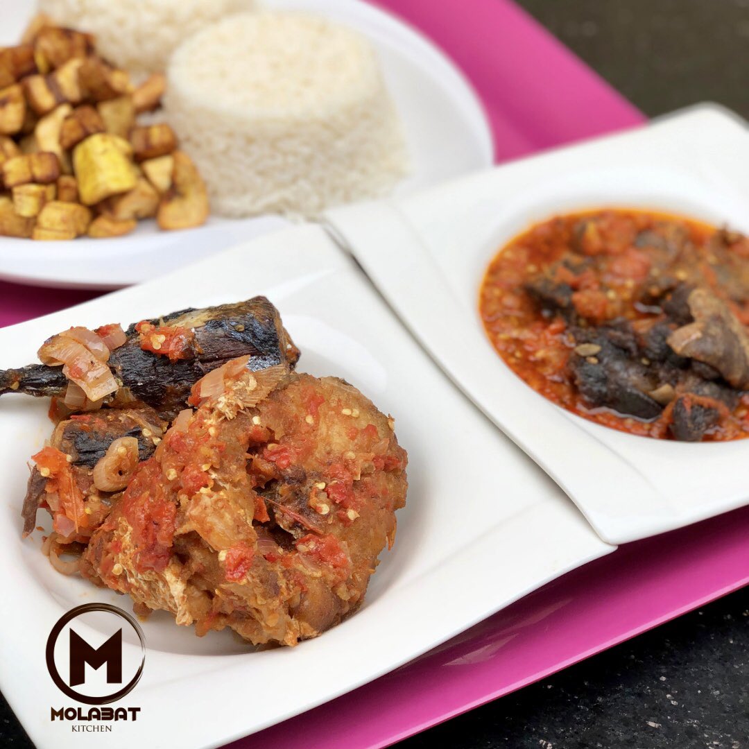Sunday rice is served 😬. 

#NigeriaDecides2019 #Elections2019 #sundayrice #food #foodie