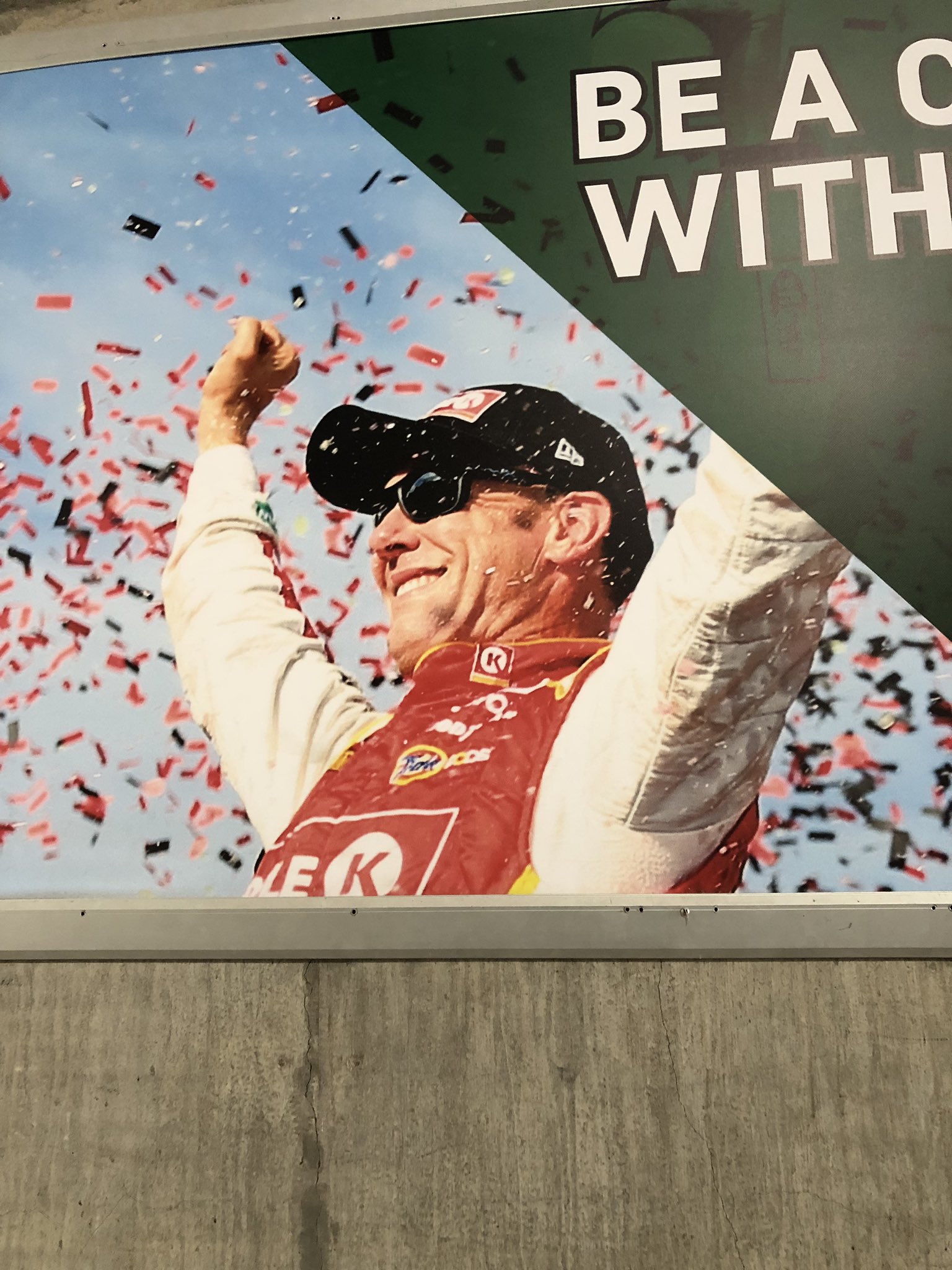  Kenseth Happy Birthday 